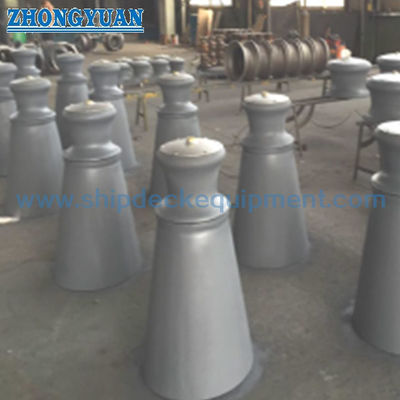 DN100mm 450mm Pedestal Roller Fairlead with Cleat. Ship Mooring के लिए सत्यापित SWL (2541766 kN)